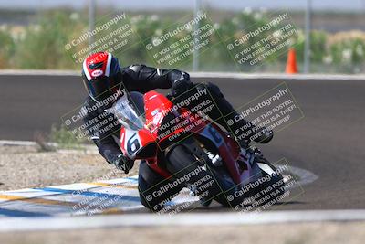 media/Sep-20-2025-TrackDaz (Sat) [[27f0cde673]]/A Group/2pm (Turn 9)/